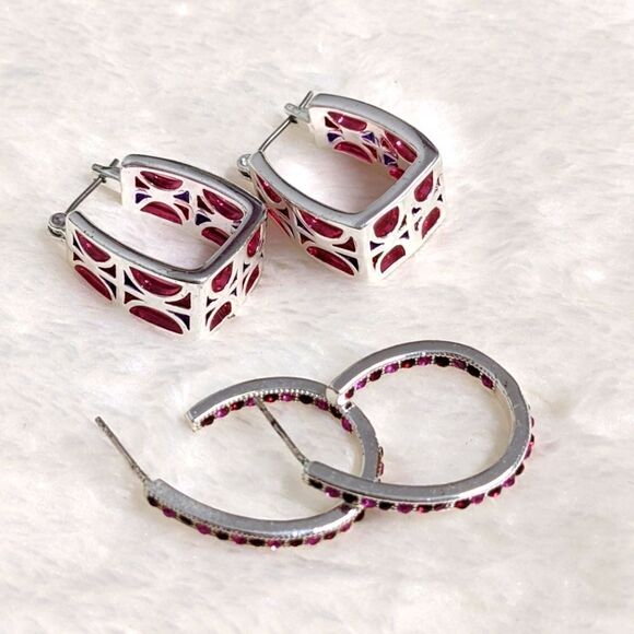 Vintage Silvertone/Pink Acrylic and Pink Rhinestone Pierced Earrings (2) Pair - Picture 7 of 14